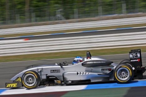 Michael Herck mens hans Dallara F306 stadig var hel